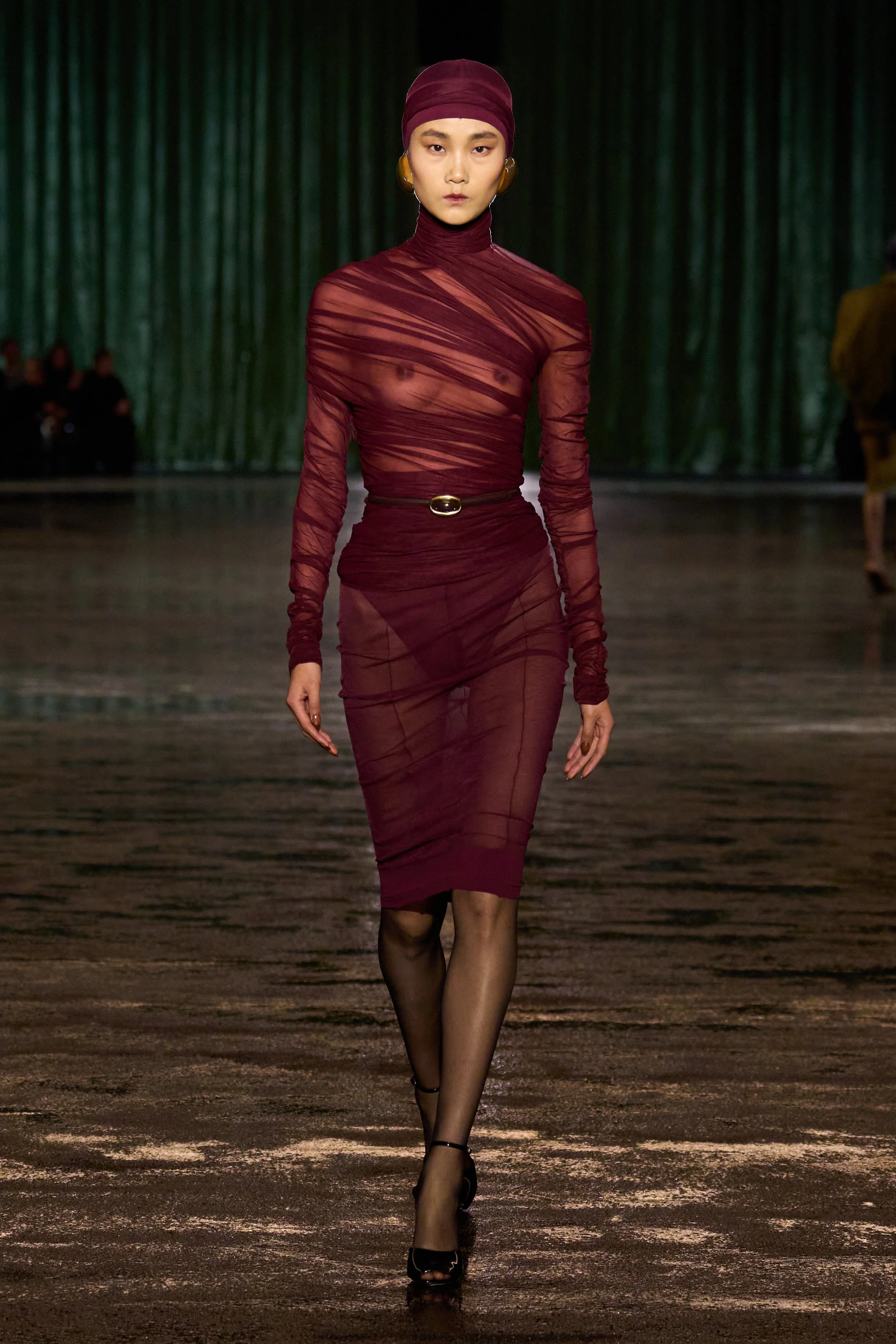SAINT LAURENT FW24 —